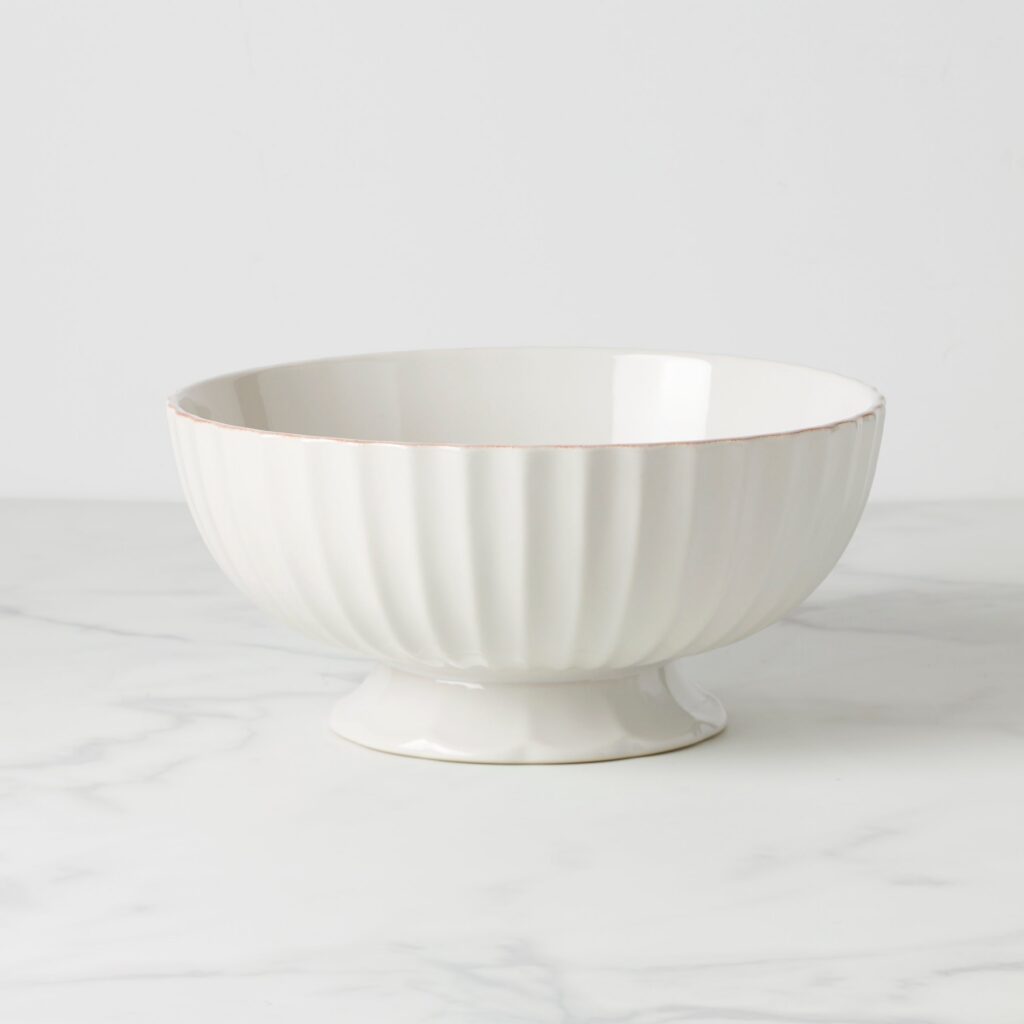 Footed Scalloped Centerpiece Bowl